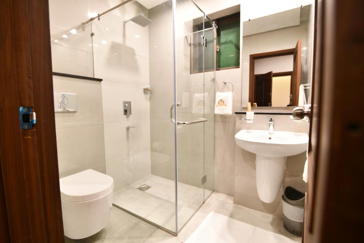 Royal Regency Hotel Исламабад Экстерьер фото